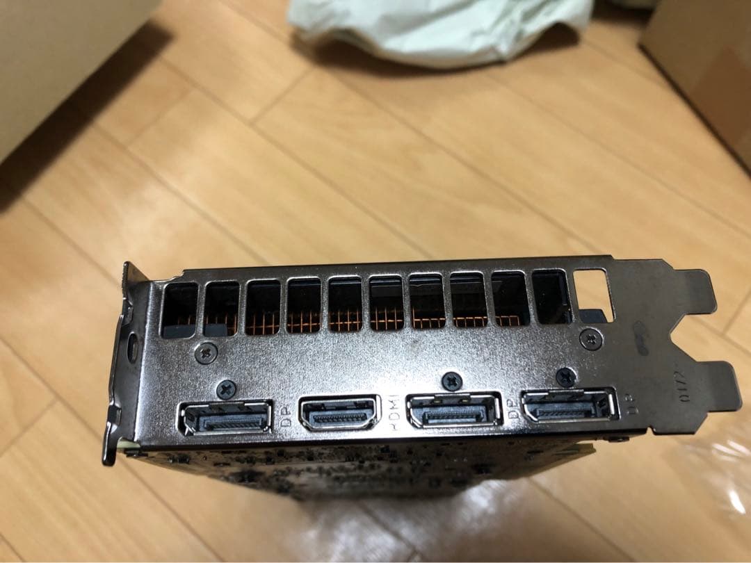 NVIDIA GeForce RTX 2070 SUPER 本体