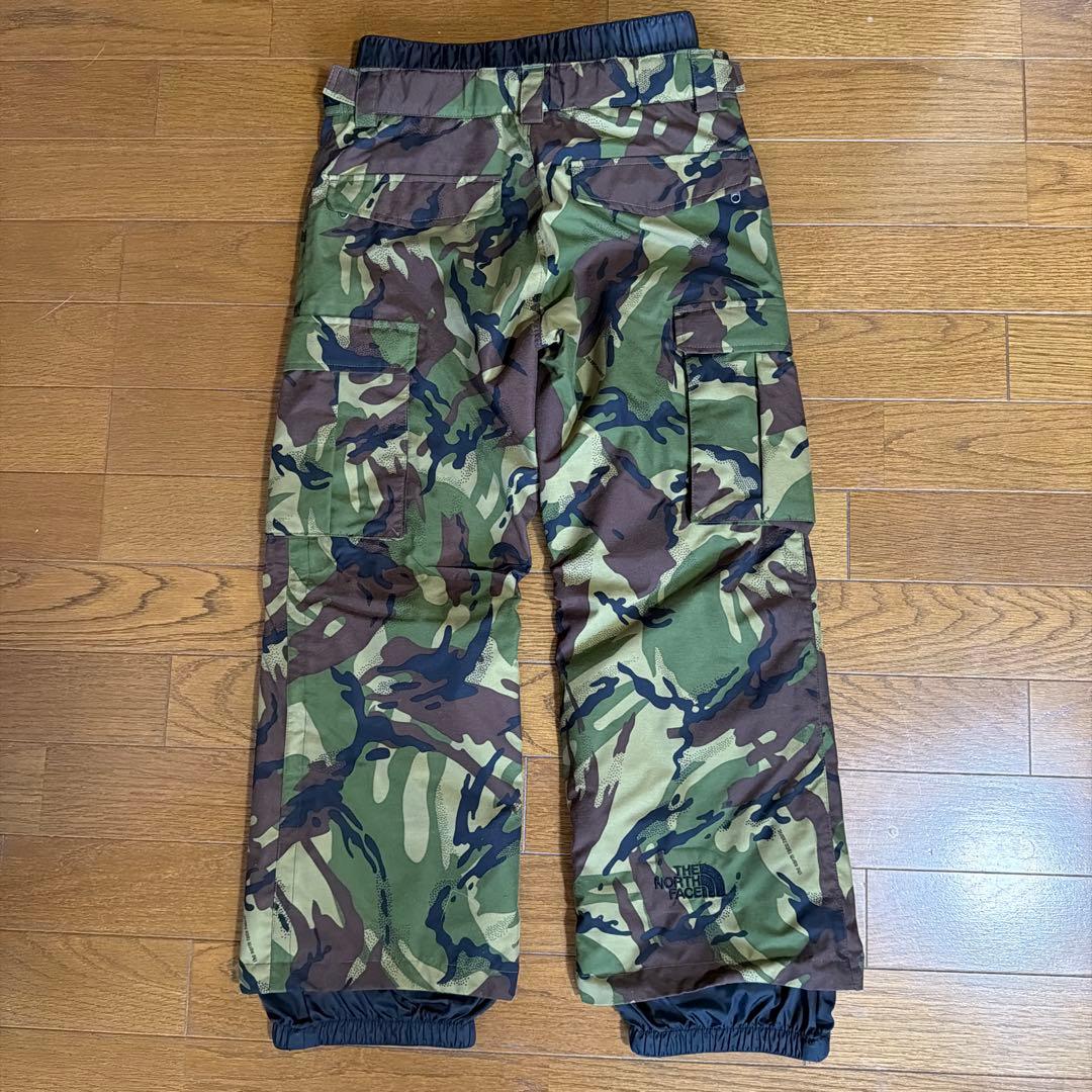 ノースフェイス　スキースノーボード用　子供用ジャケットパンツセット