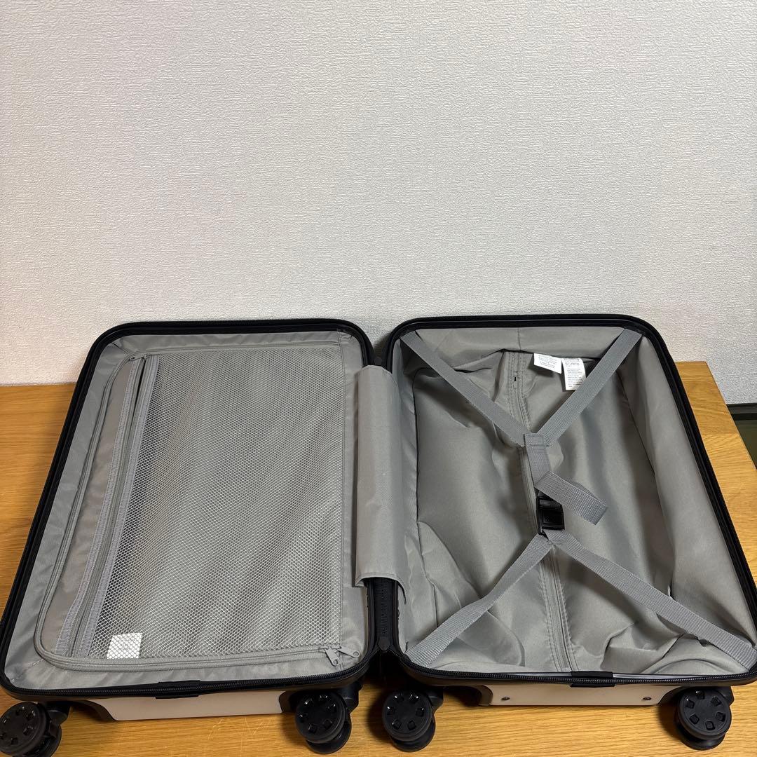 未使用　ほぼ新品　無印良品 キャリーケース 機内持ち込みサイズ