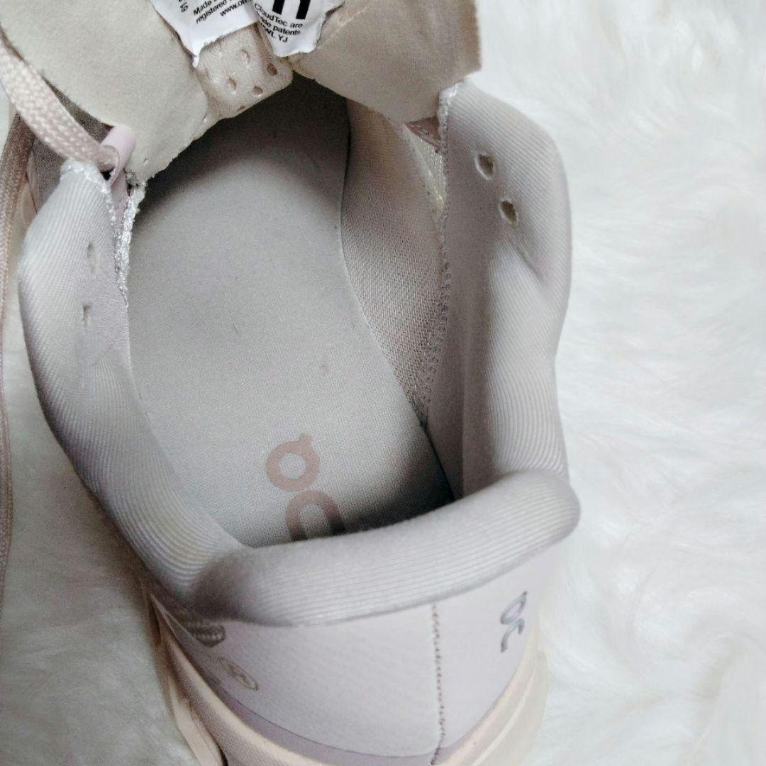 On オン クラウドモンスター スニーカー メッシュ 厚底 ピンクベージュ