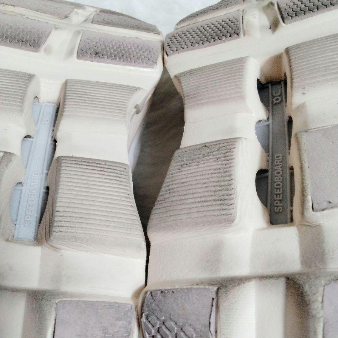 On オン クラウドモンスター スニーカー メッシュ 厚底 ピンクベージュ