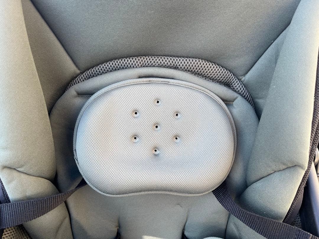 【美品】アップリカ　ルンルンコンパクト　アニマルカーキベビーザラす限定モデル