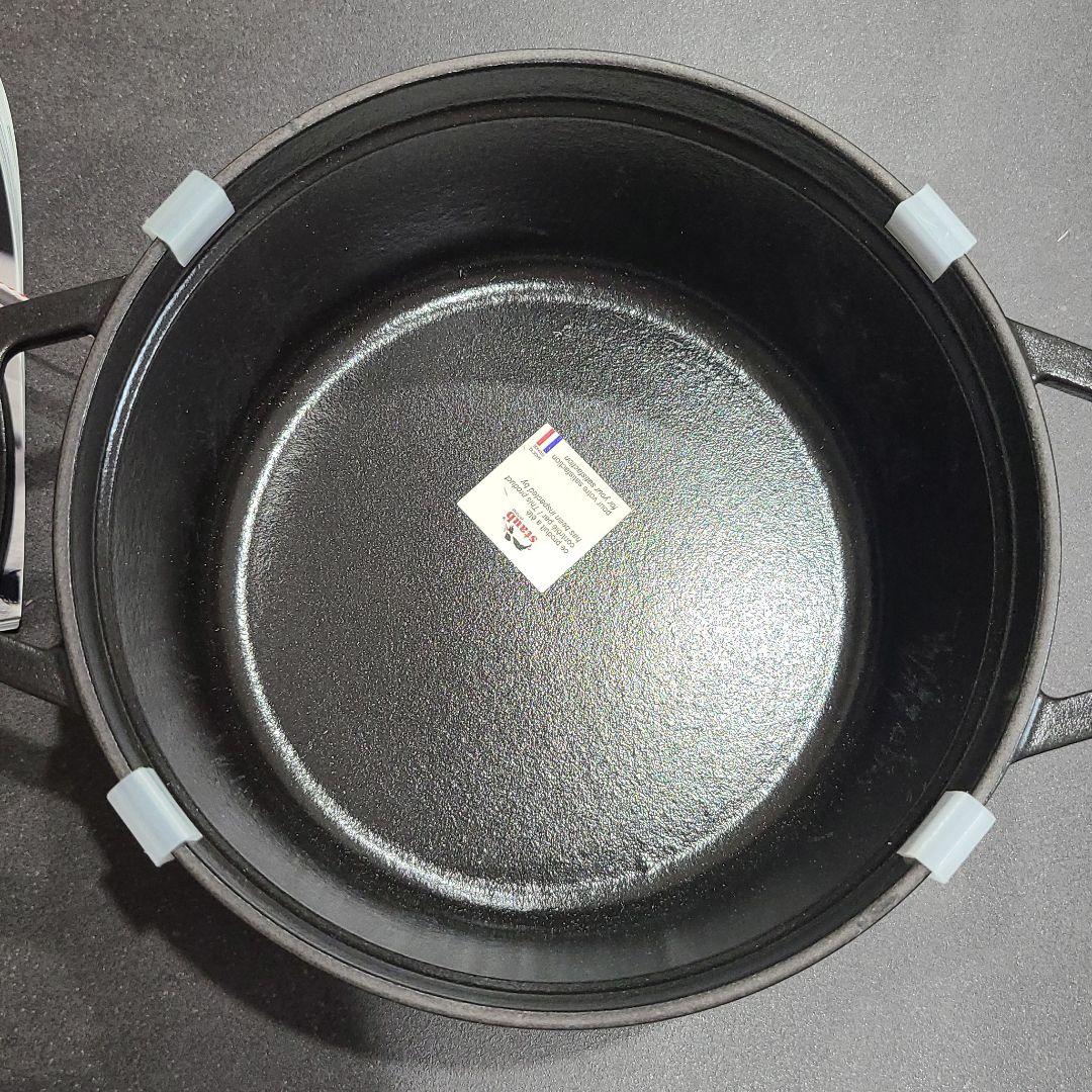 staub　ストウブ　ピコ　ココット　ラウンド　18cm