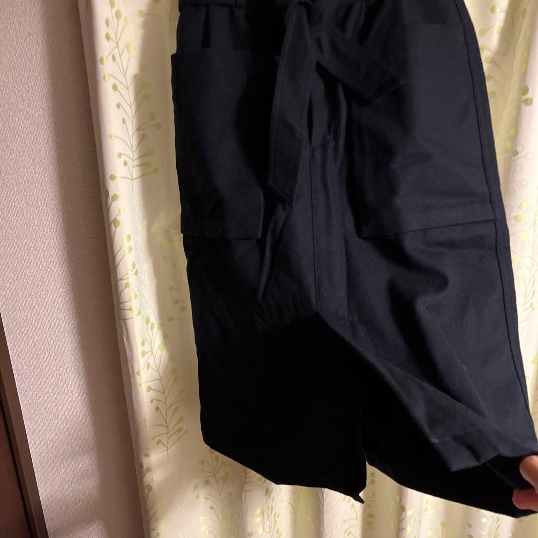 マーガレット・ハウエル　ブラック ウエストリボン スカート サイズ3