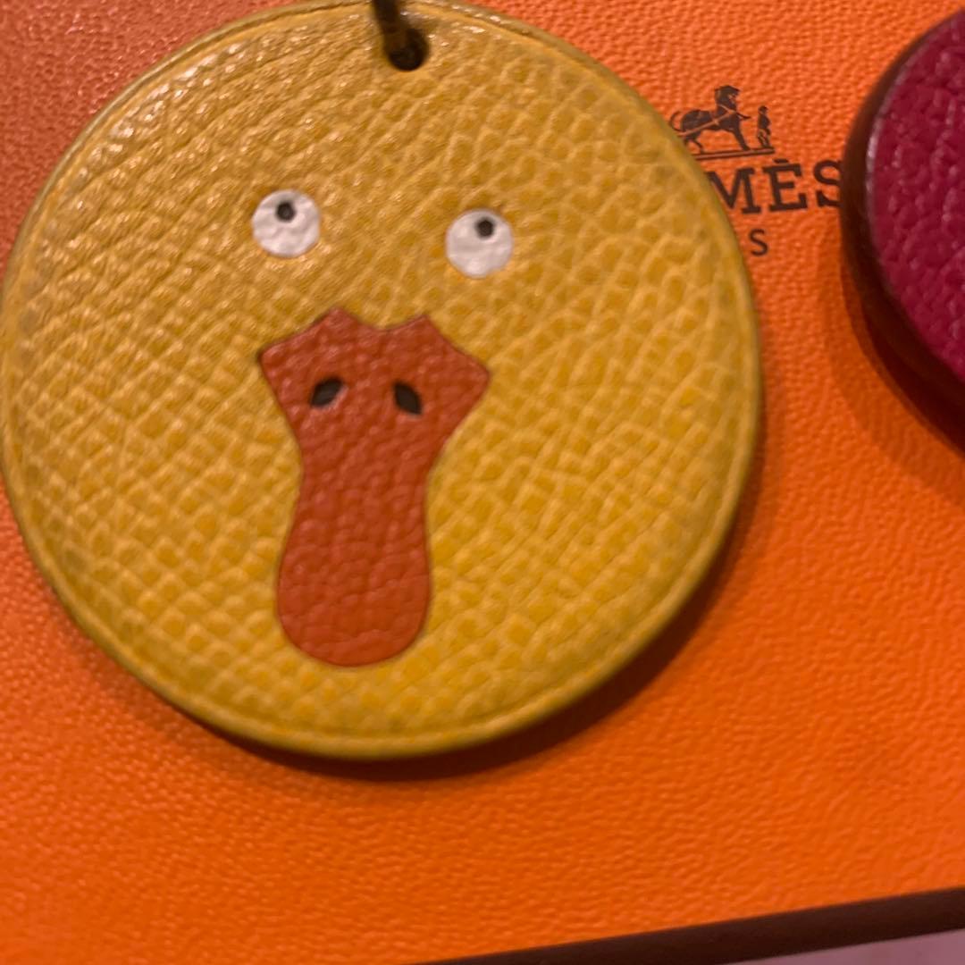 HERMES エルメス レザーキーホルダー アヒル　ハート型　2点セット