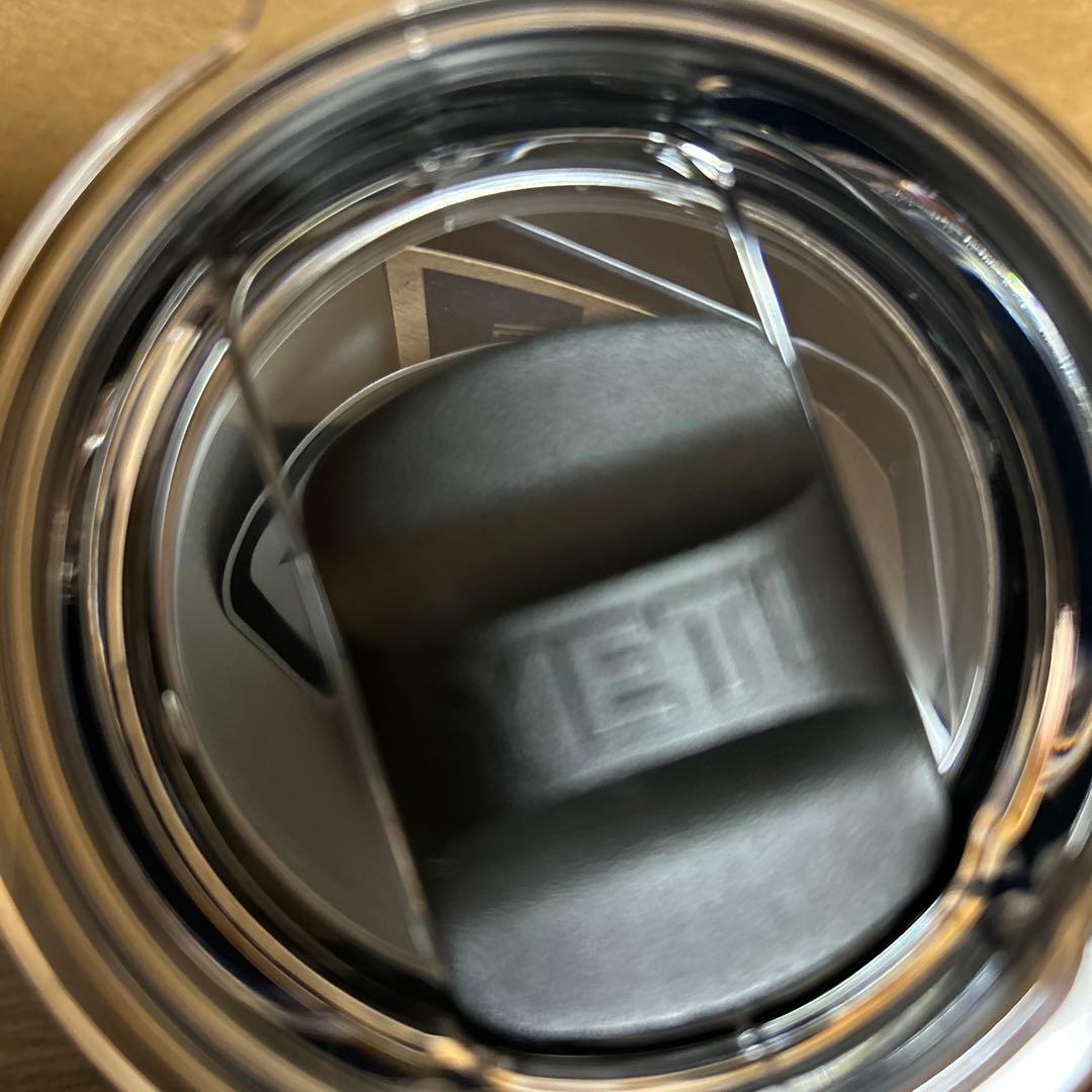 YETI Rambler 8oz 10oz 20oz 24oz マグカップ