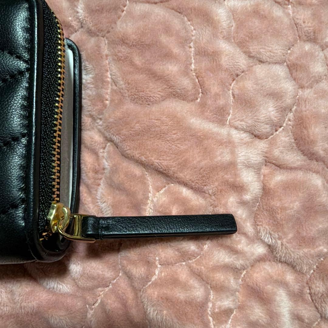 【mo⭐︎mo】Tory Burch ブラック 二つ折り財布