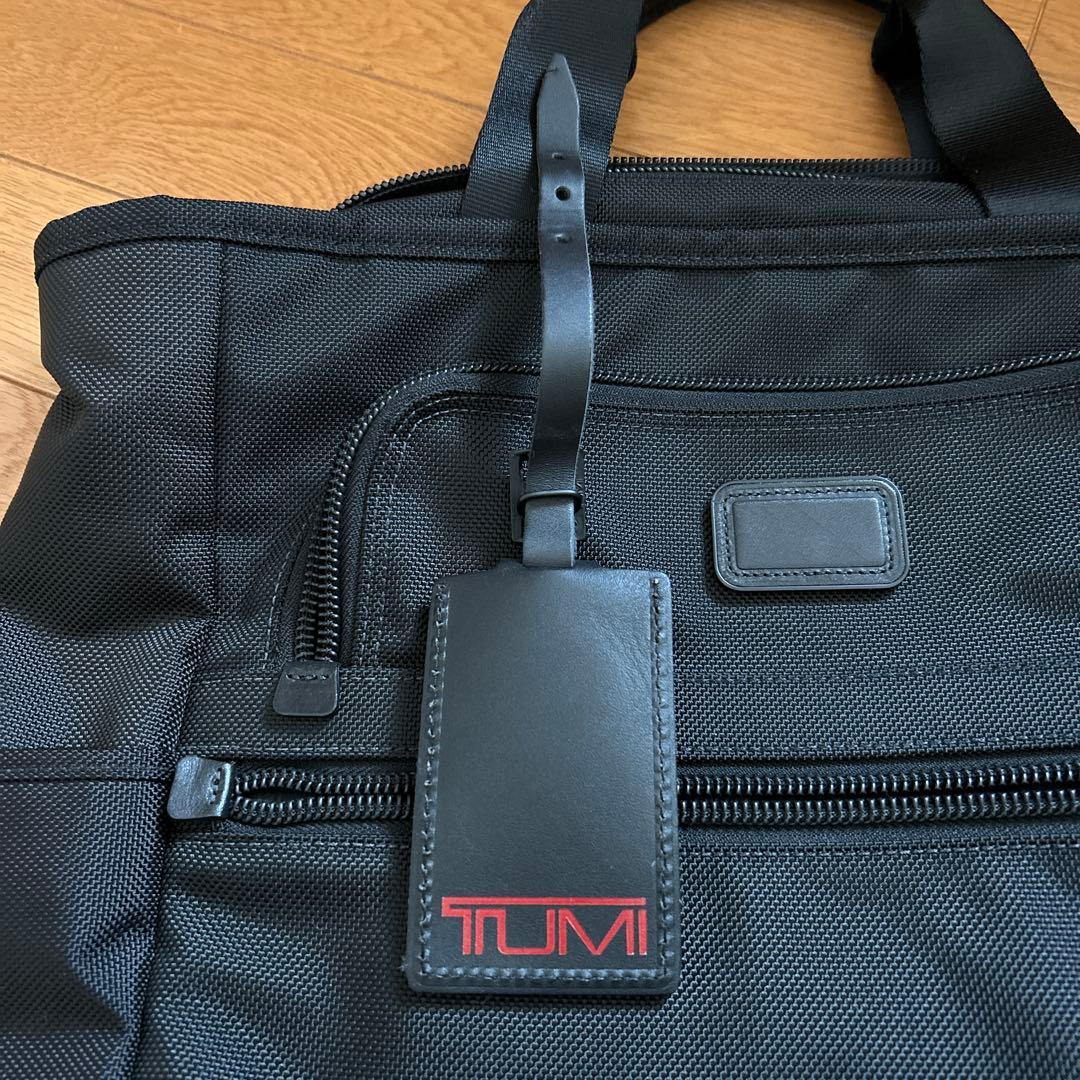 Tumi トートバッグ