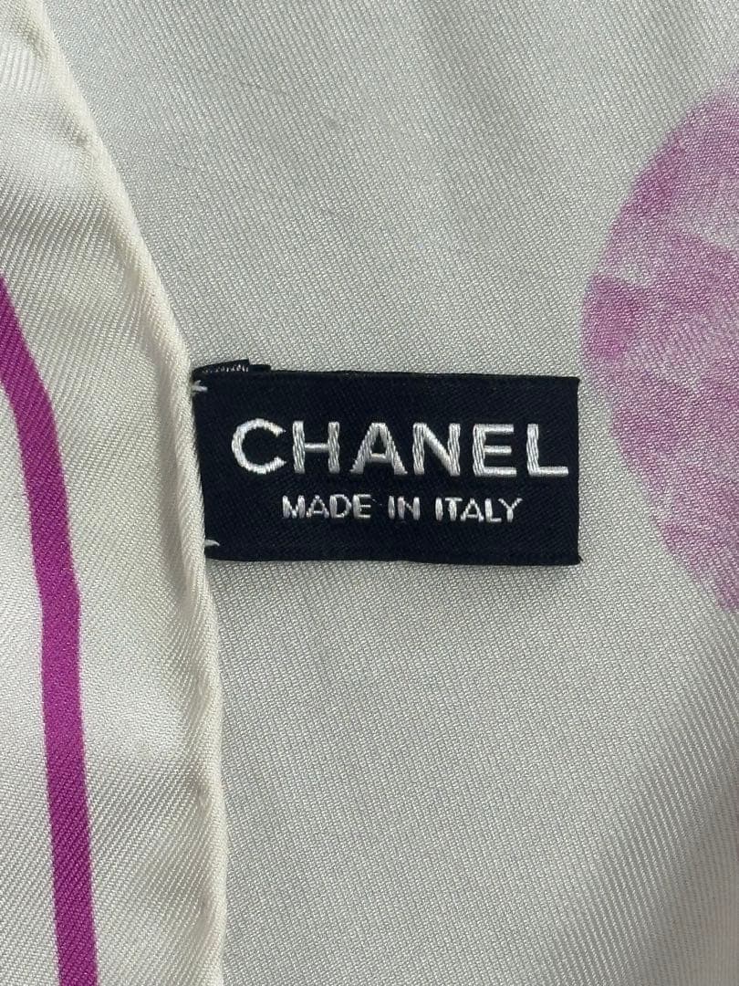 T*P様 美品！CHANEL 花柄スカーフ 紫 約86cm x 86cm