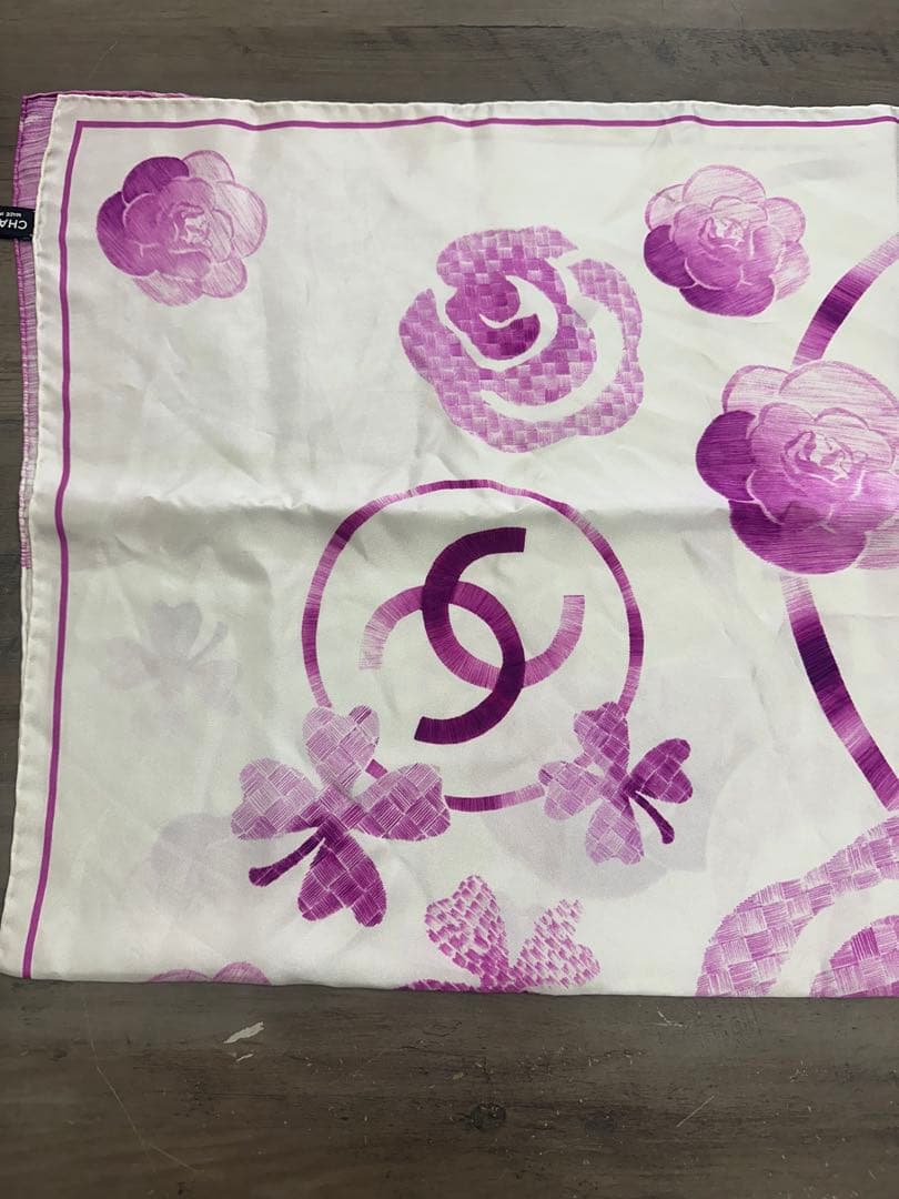 T*P様 美品！CHANEL 花柄スカーフ 紫 約86cm x 86cm