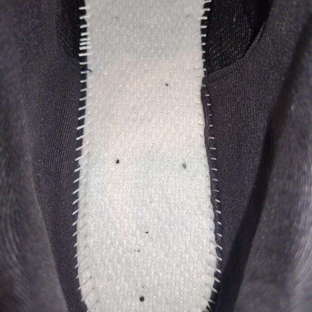 ニューバランス 2002R 28cm