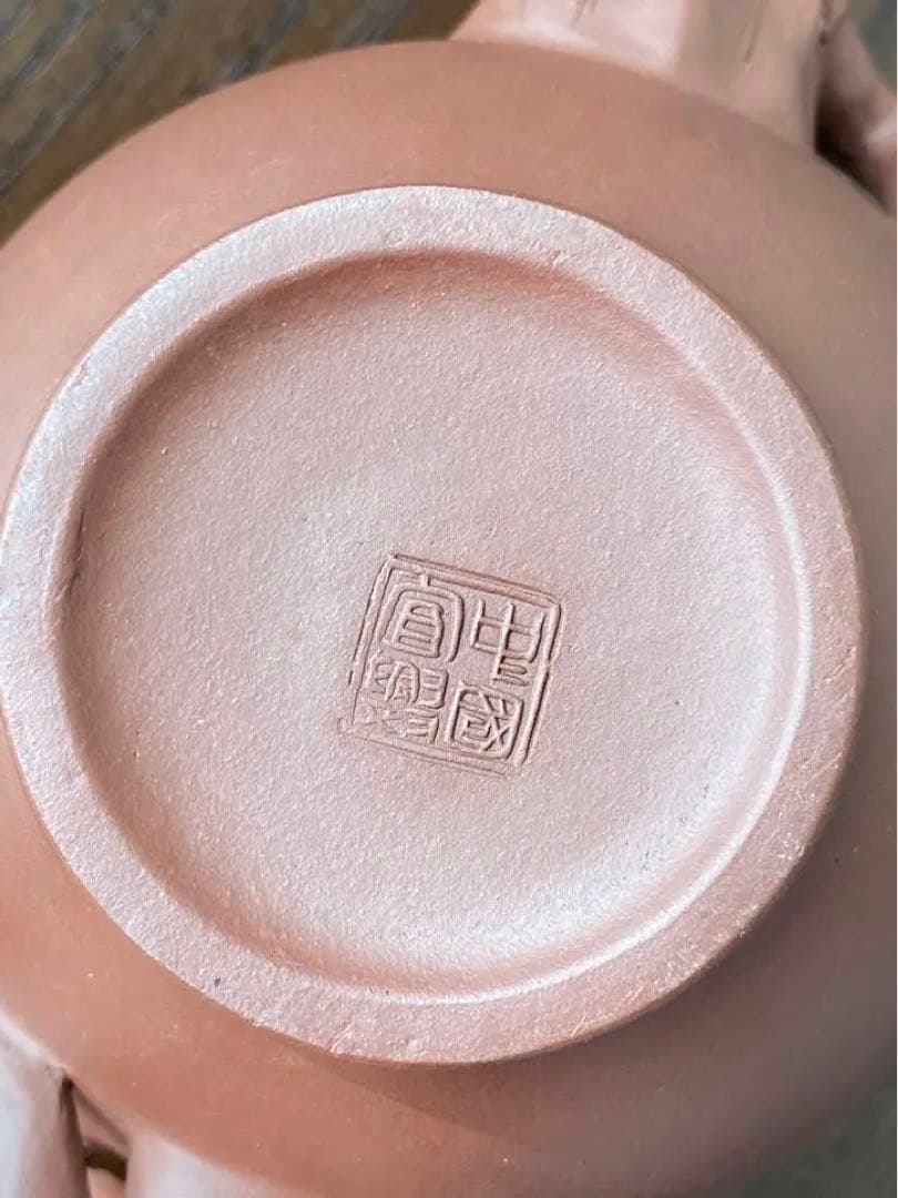 湯志明？？中国宜興落款　紫砂茶壺　急須　梅花　骨董品　時代物