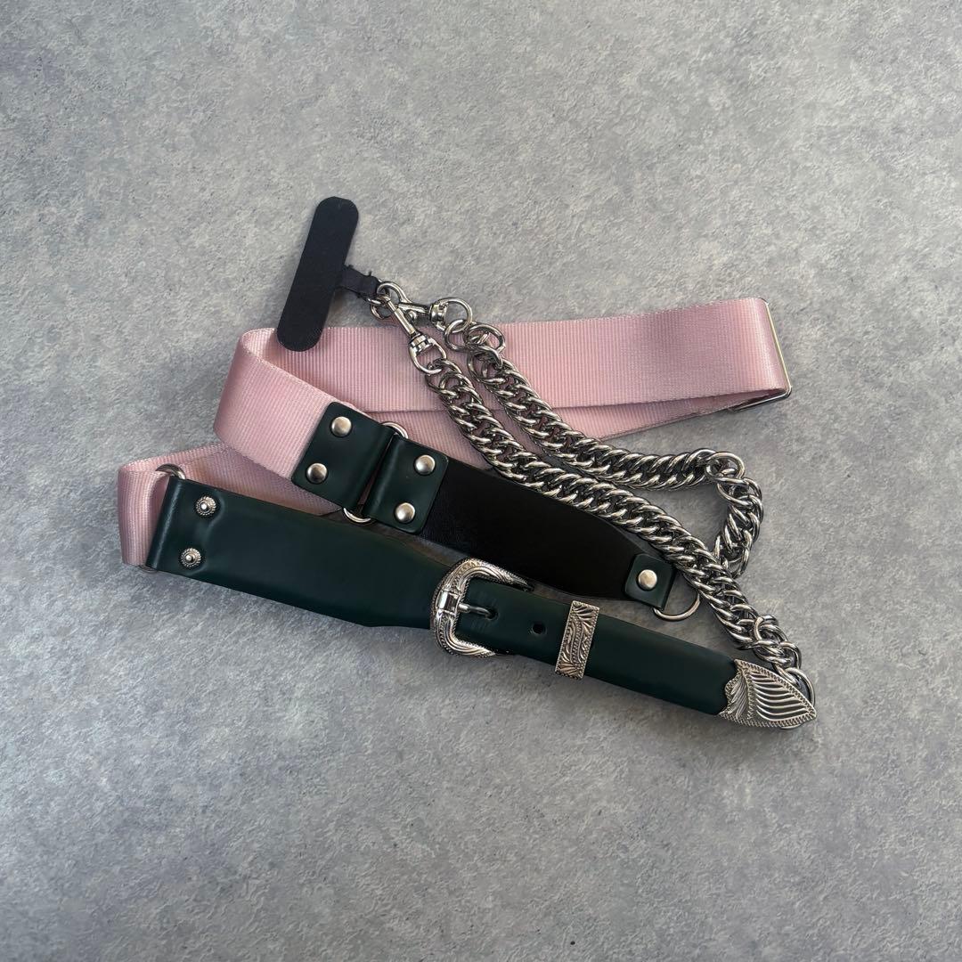 toga too 25SSスマホショルダー