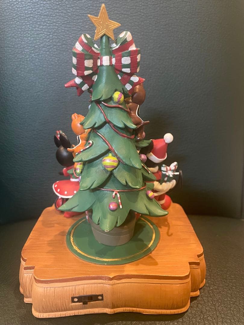 ディズニー クリスマス　 ミッキー ミニー チップ デール LED フィギュア