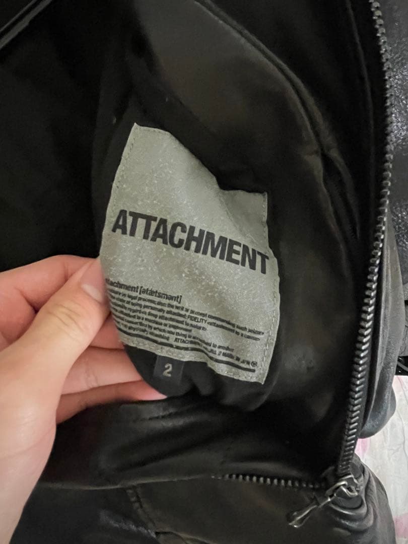 ATTACHMENT フード付きレザージャケット ブラック　2