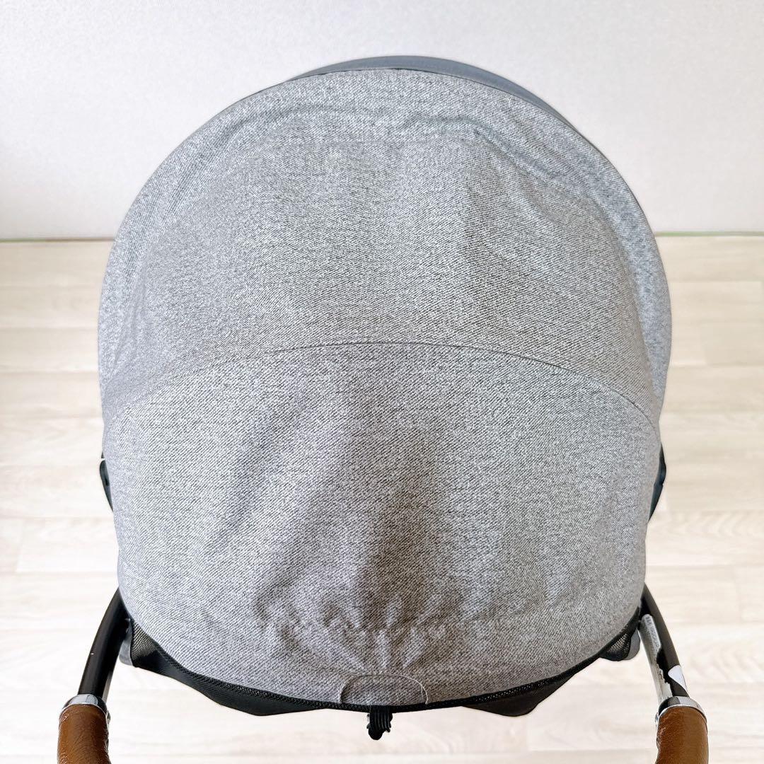 【美品】アップリカ マジカルエアー クッション　AC B型　背面　四輪　メッシュ