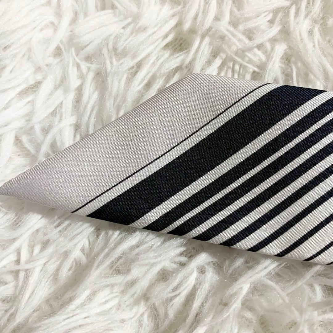 HERMES　エルメス　EXLIBRIS　エクスリブリス　ツイリー　スカーフ