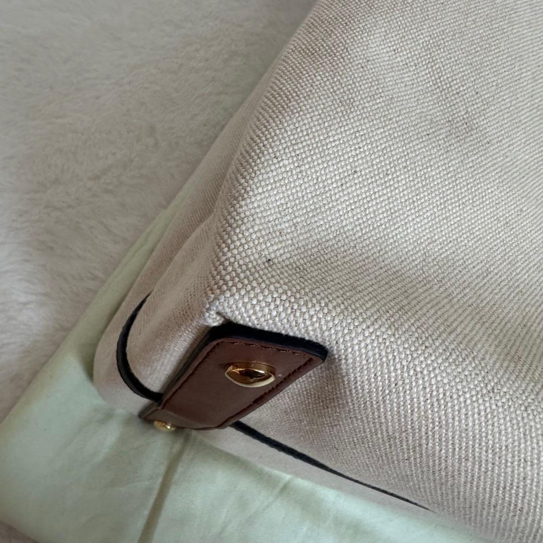 BURBERRY ラージ　ソフトベルト　トート　キャンバス　レザー　大容量