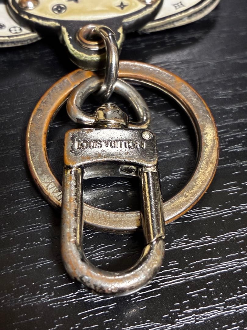 LOUIS VUITTON ルイヴィトン　ポルトクレ　ダルマタ　キーホルダー　犬