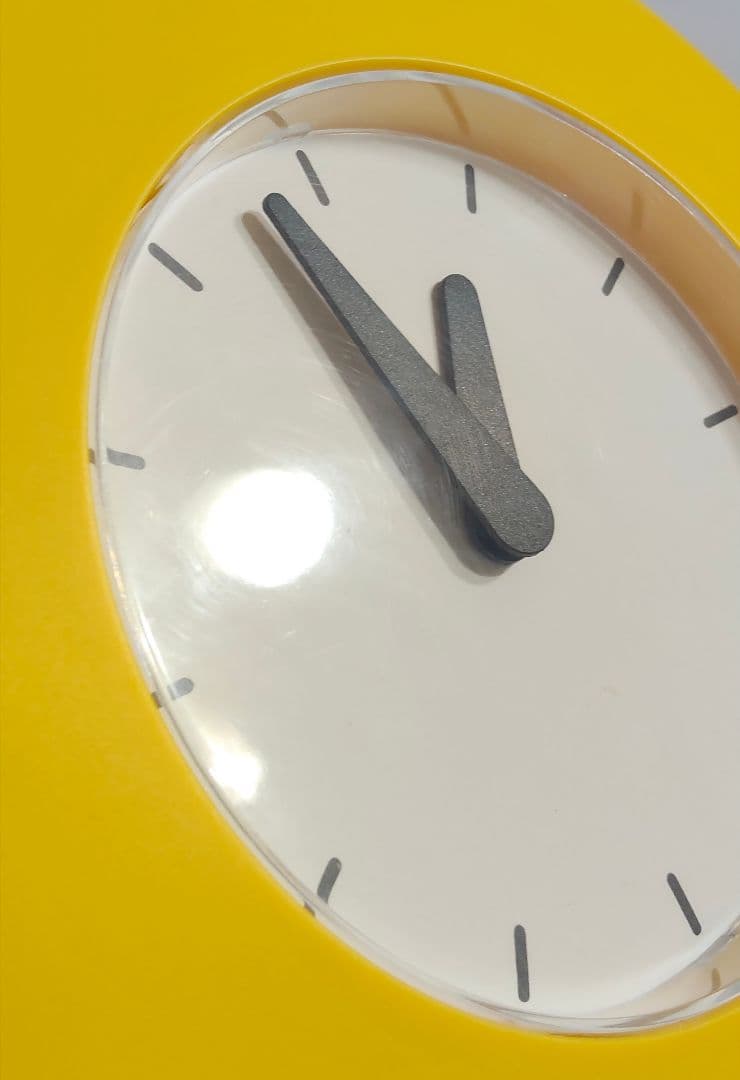 IKEA KVARTA 掛け時計 ポストモダン オールドイケア レトロ イエロー