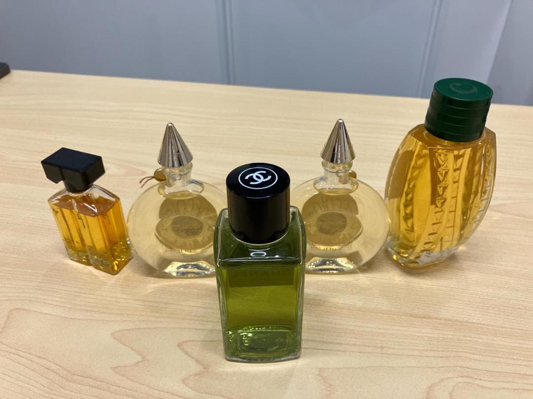 ANARKIA　香水まとめ売り　未使用中古　計５本ゲラン　シャネル　ベテ