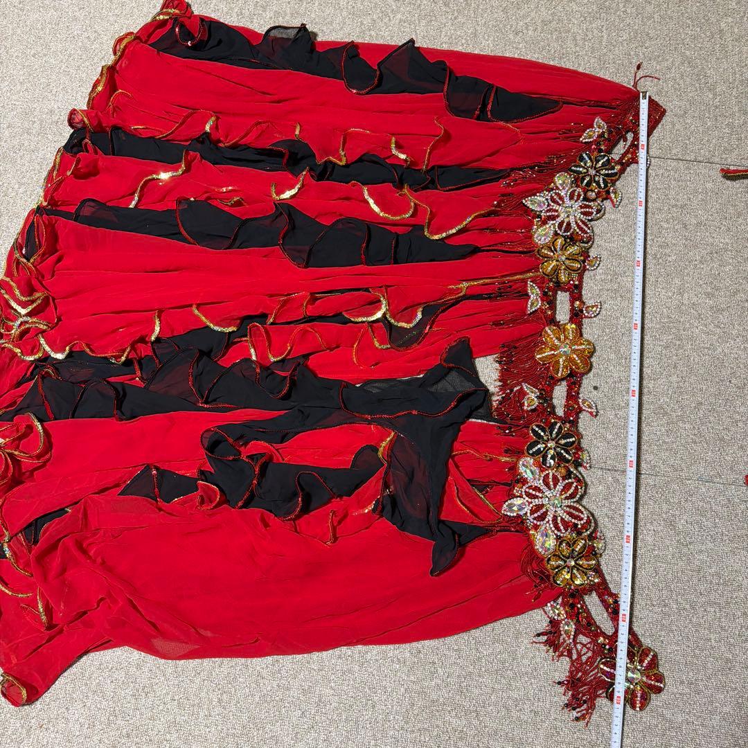 赤と黒のベリーダンスセットアップ