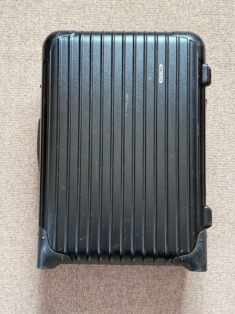 リモワ（RIMOWA）「サルサ」（Salsa）32L 2輪 機内持ち込みサイズ
