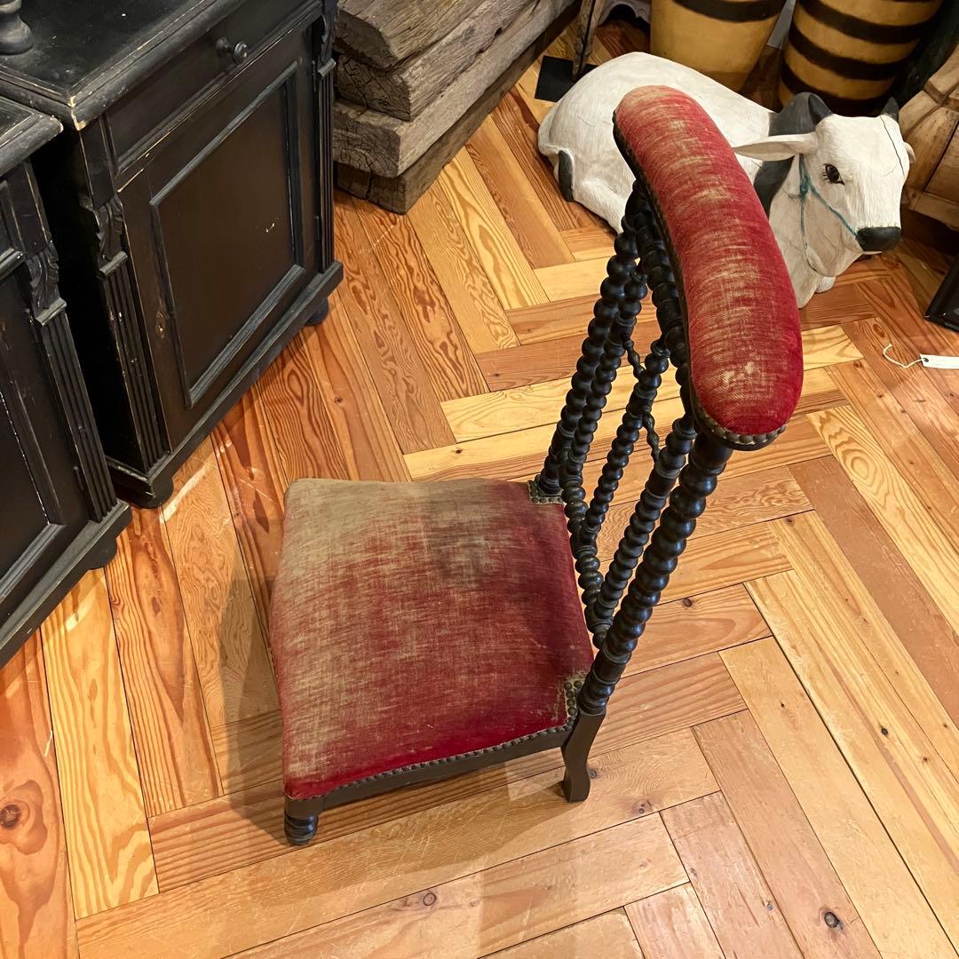 アンティークチェア　ロータイプ　赤