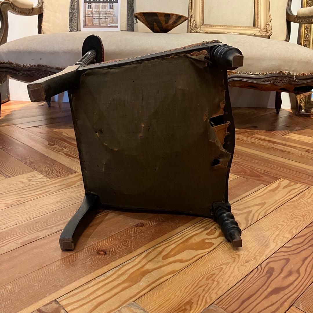 アンティークチェア　ロータイプ　赤