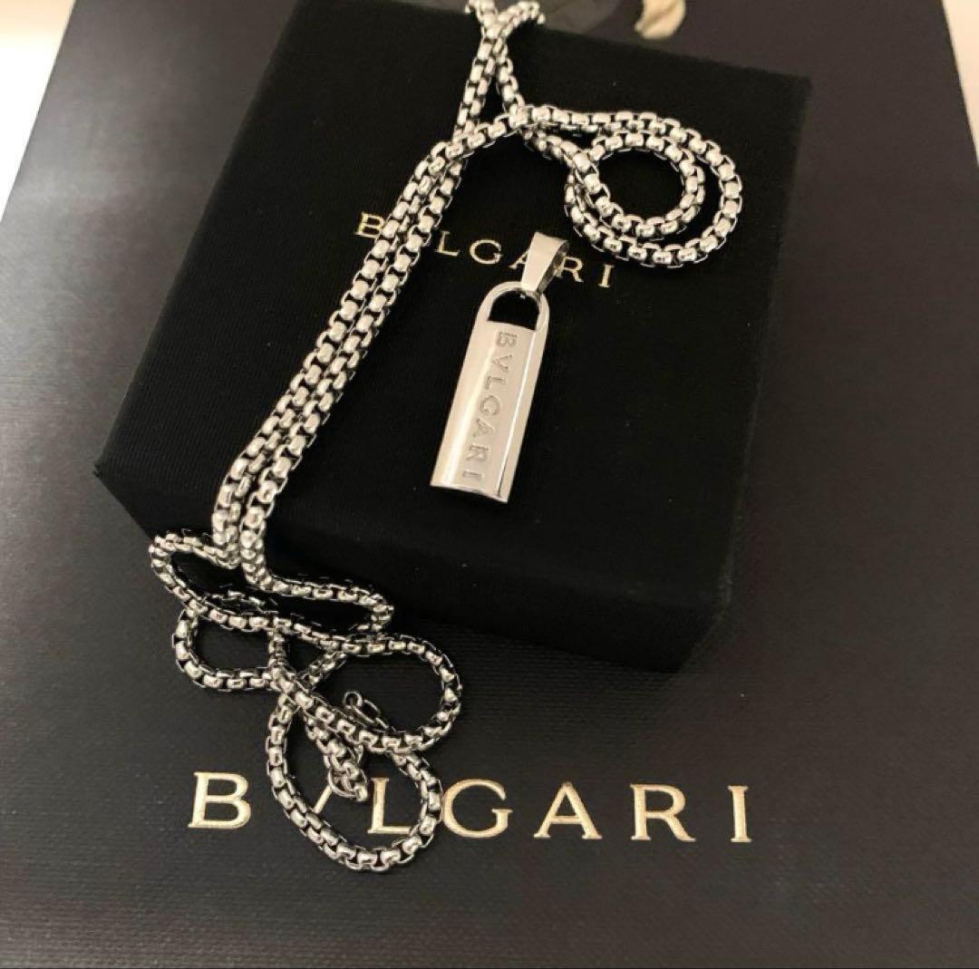 『断捨離中』ブルガリチャーム新品／ベネチアンネックレス付き