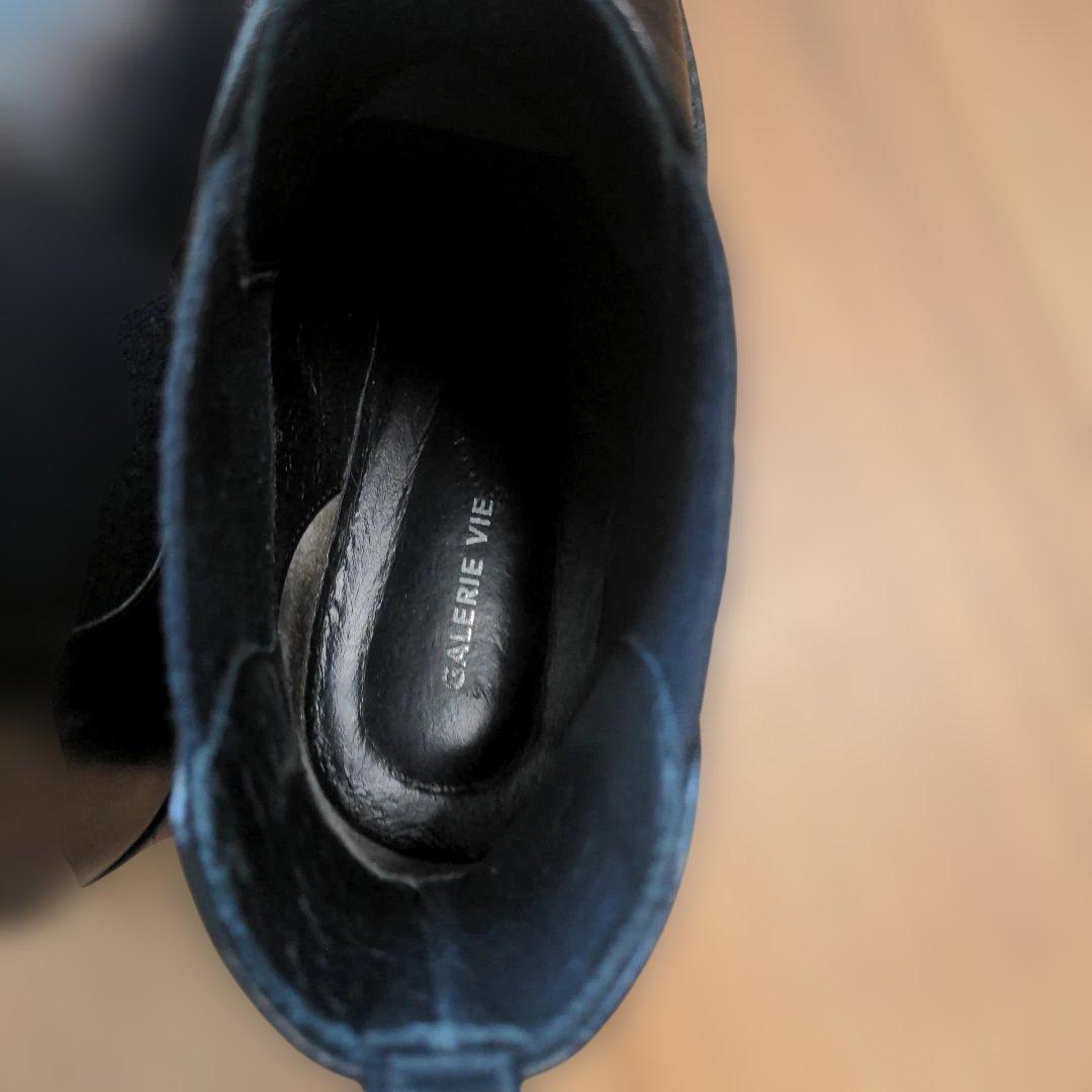 サイドゴアショートブーツ37〈TOMORROWLAND/GALERIE VIE〉