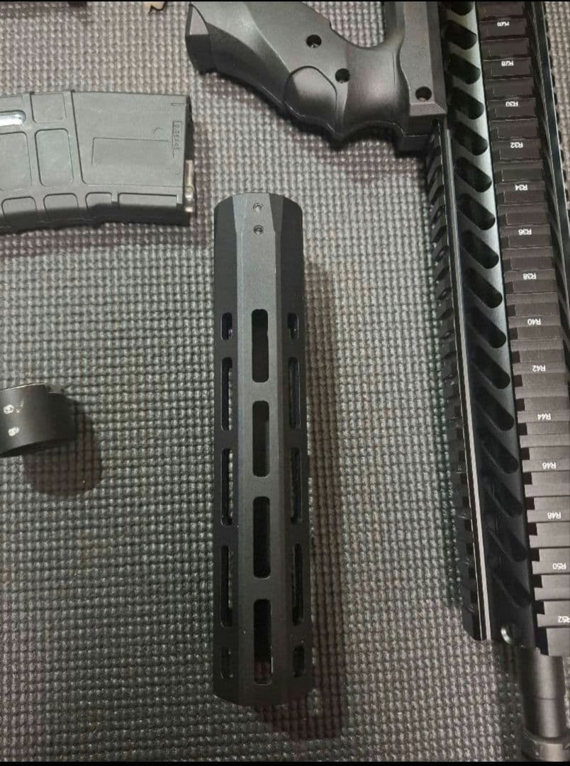 ゆ*け様 東京マルイ ナイツ SR16 スタンダードタイプ　電動ガン+ジャンクセ