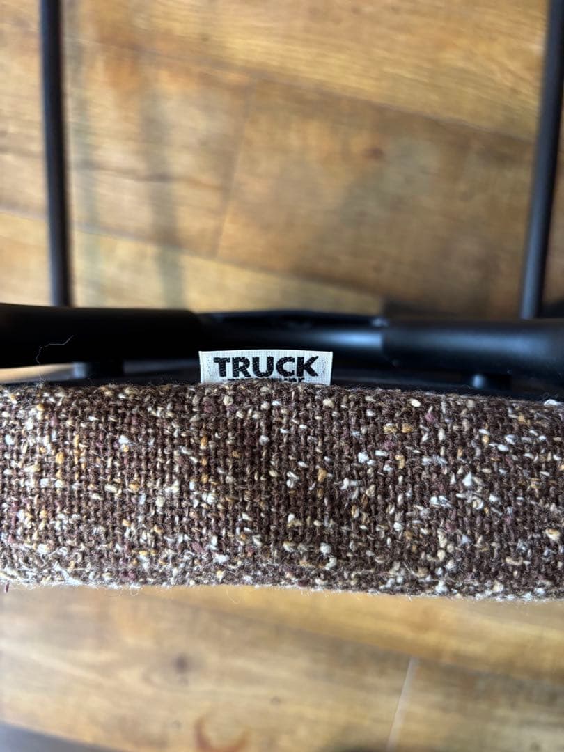 TRUCK FURNITURE SUTTO DININGトラックファニチャー2脚