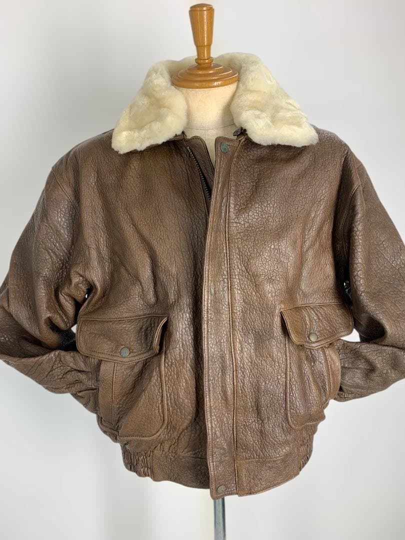 DROOPYレザージャケット　未使用品　フライトジャケット　シリアルNO付き　L