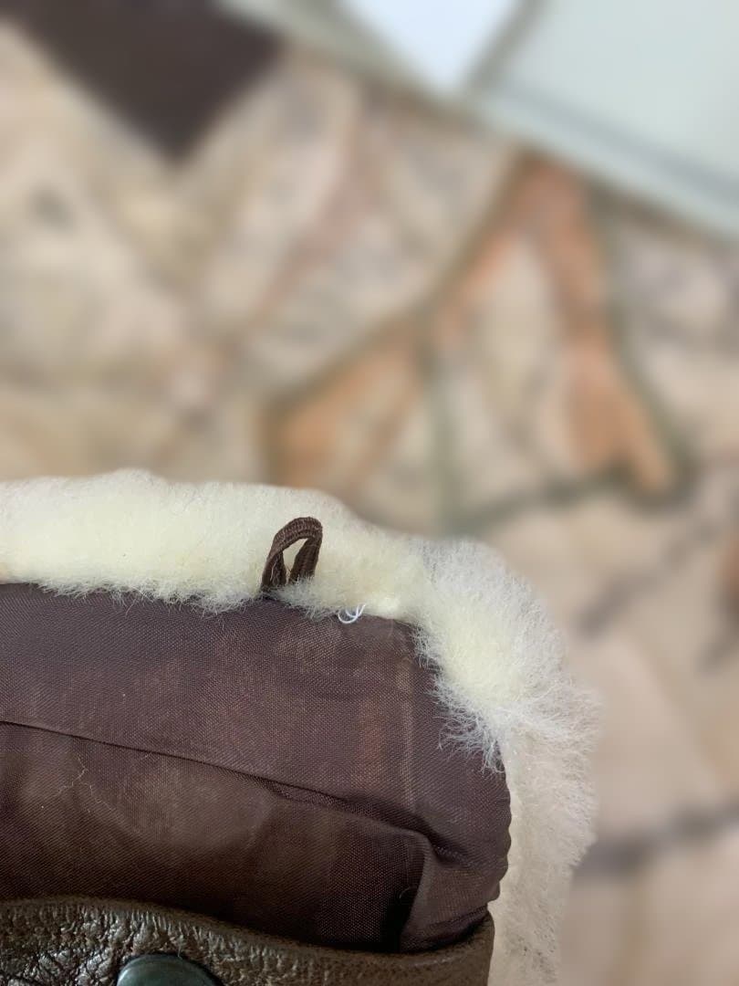 DROOPYレザージャケット　未使用品　フライトジャケット　シリアルNO付き　L