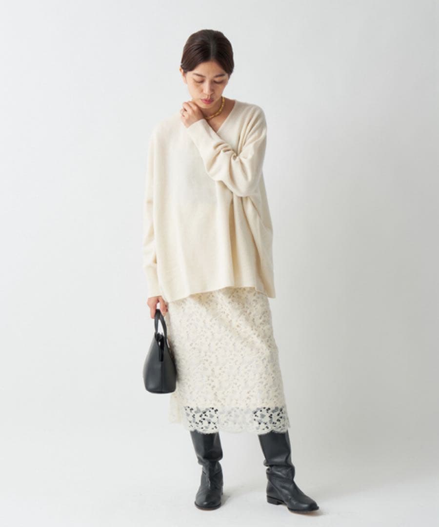 美品✨IENA 24AW Fine ニュージーウール ニュアンスVプルオーバー