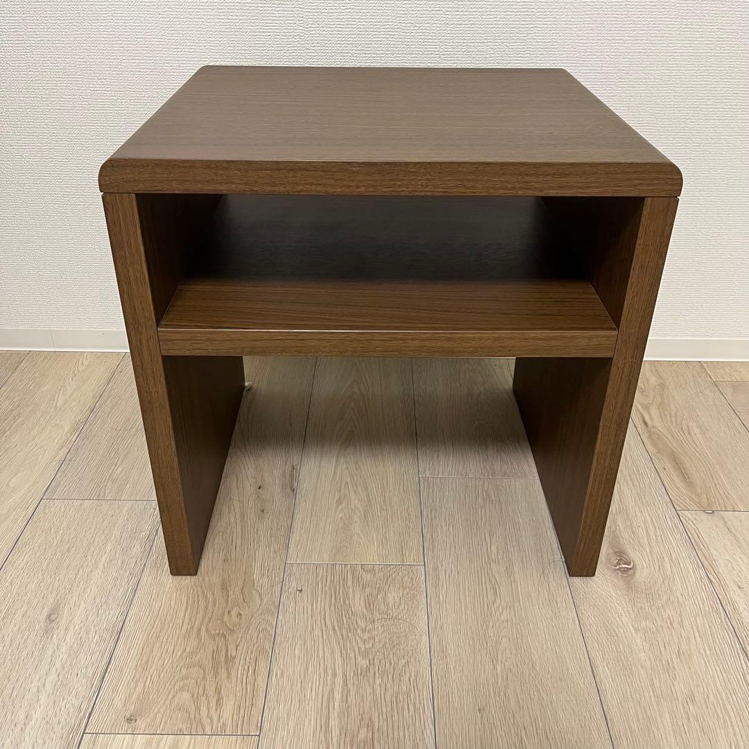 シモンズ　サイドテーブル　ナイトテーブル