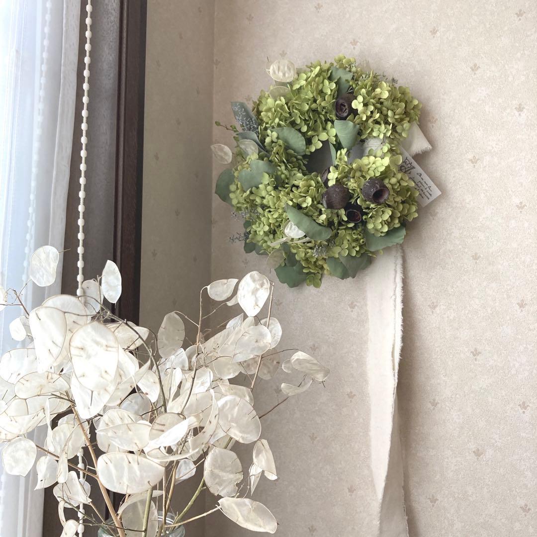 アナベルとルナリアの涼やかグリーンリース (26cm) 普通郵便