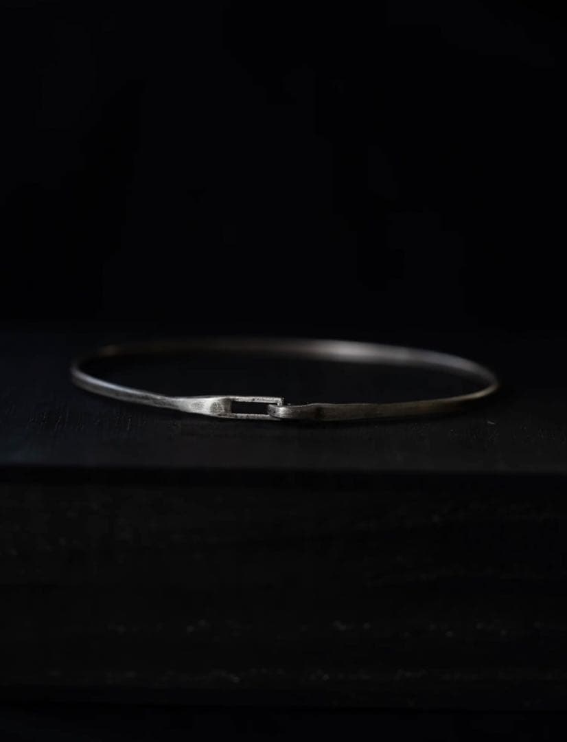 PRY シュウトSilver Hook Bangle [narrow]