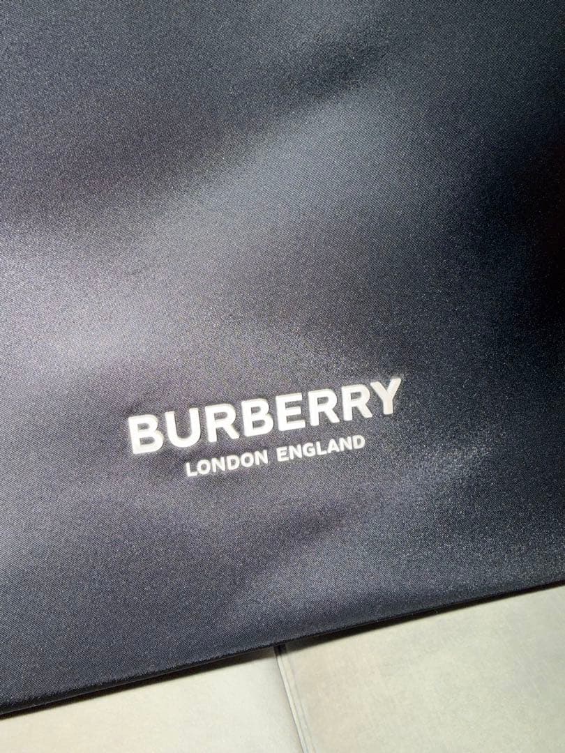 BURBERRY ブラック トートバッグ