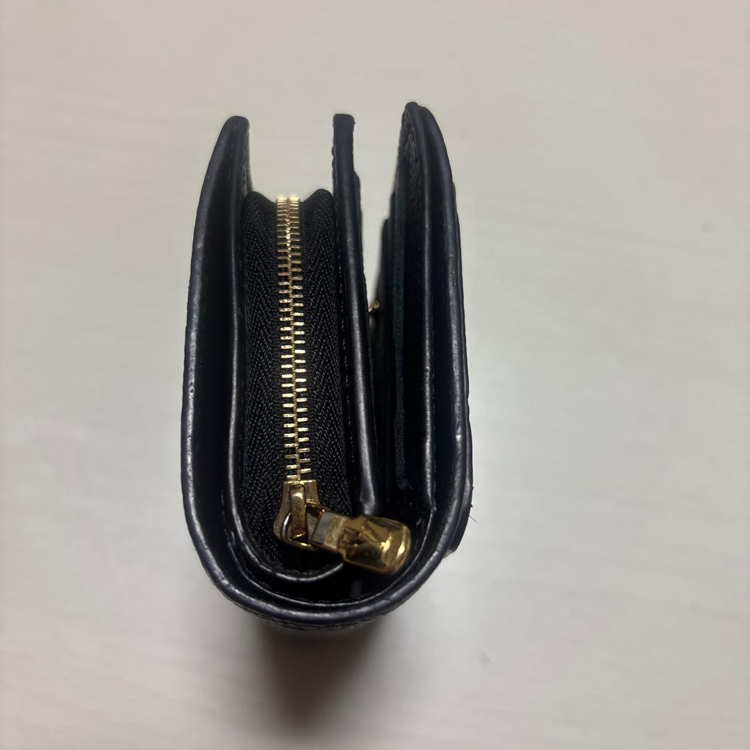 現行モデル　美品ルイヴィトン　ポルトフォイユクレア