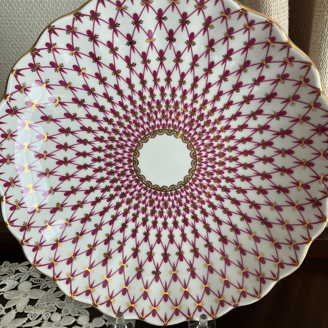 ロモノーソフ　フューシャネット　ビスケット皿