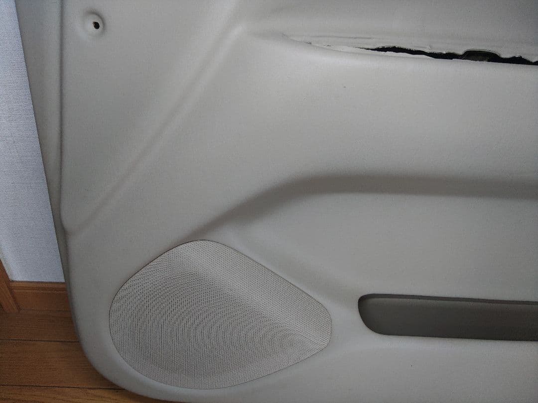 ランドクルーザー100中期型ドアトリムパネル4枚セット　ランクル100