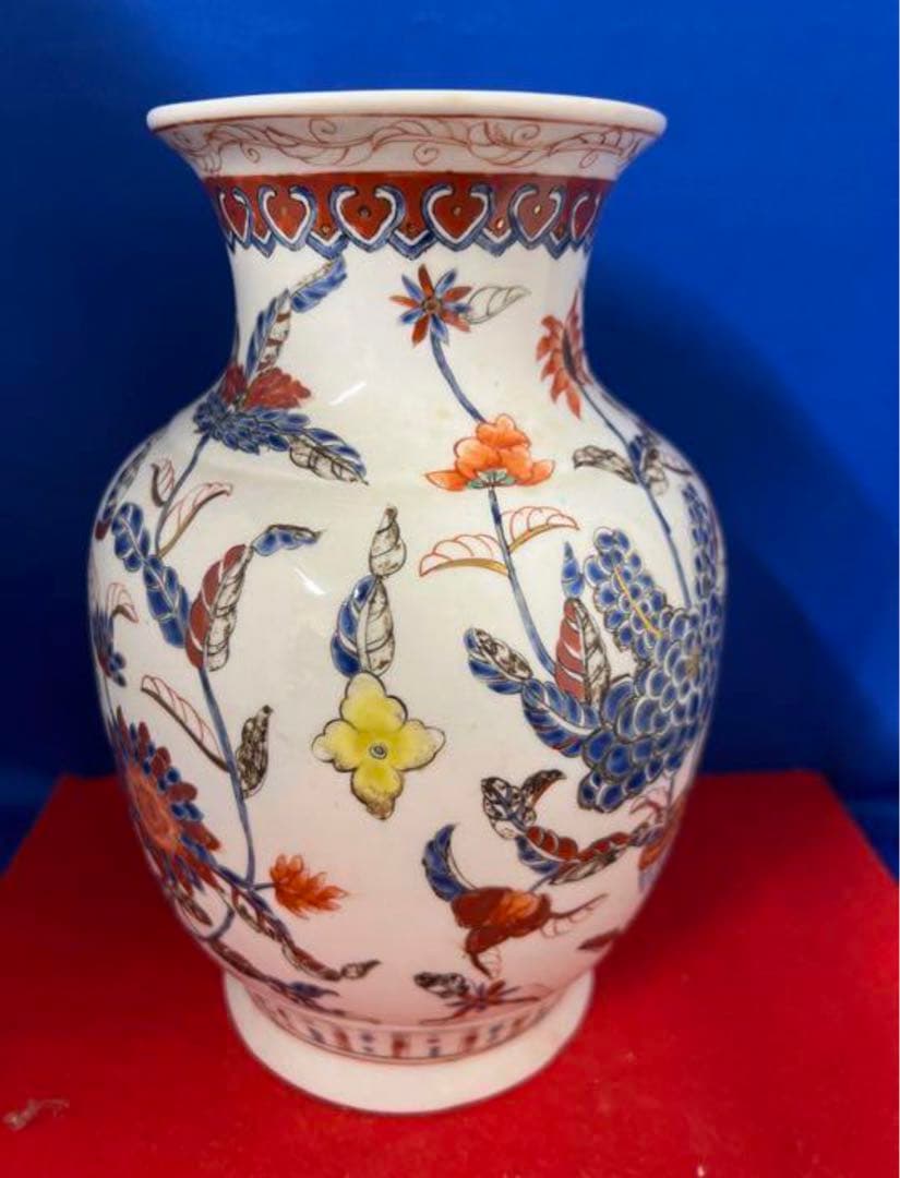 中国古美術　清時代金彩.粉彩花卉花瓶　【大清同治年製】在銘　古美術y201