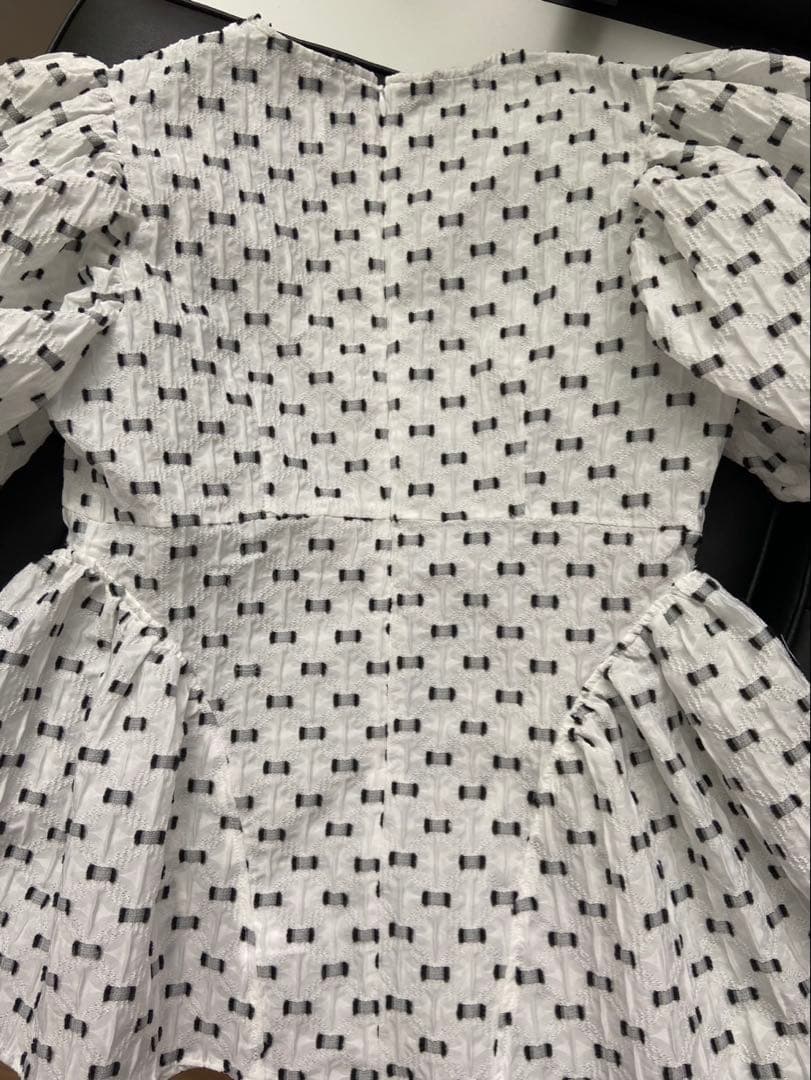 OHGAエンジェルブラウス