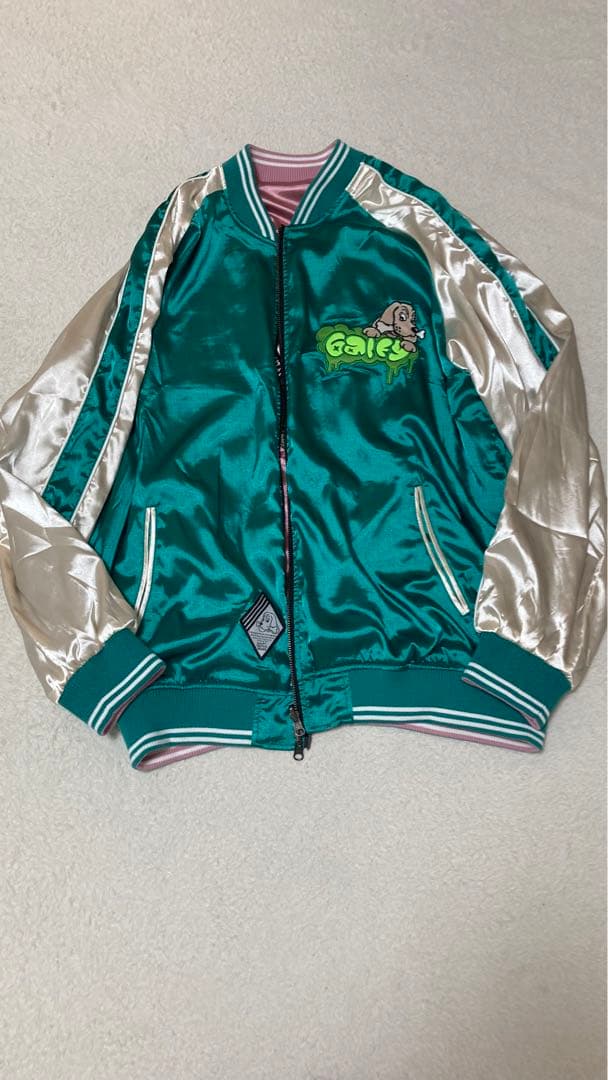 ガルフィー　リバーシブル　スカジャン