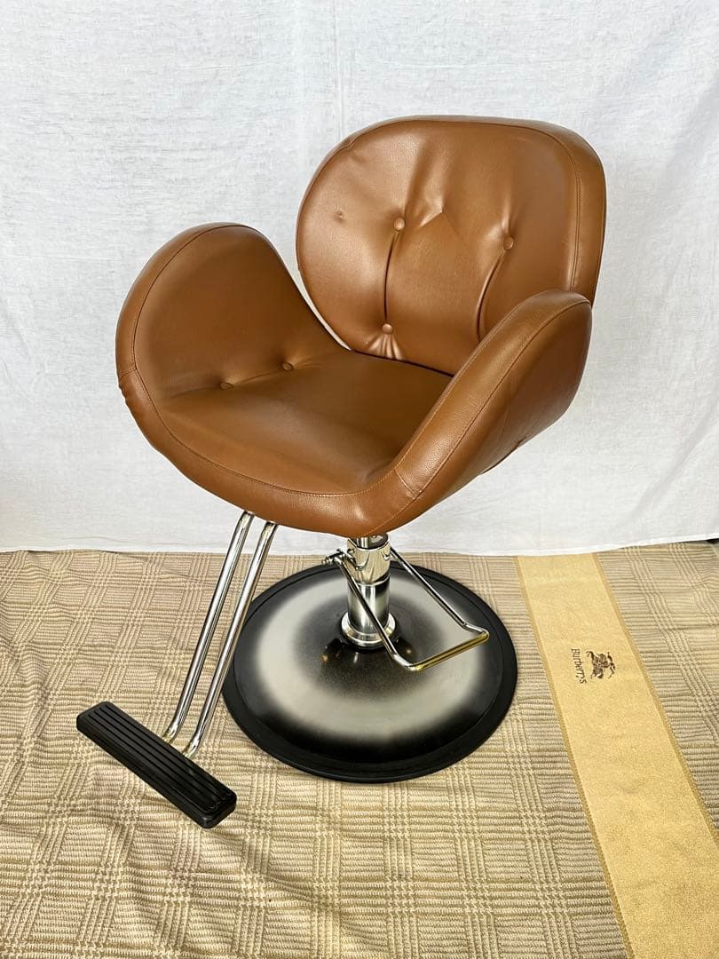 【アンティーク】美容院 理容室 スタイリングチェア 油圧式 バーバーチェア