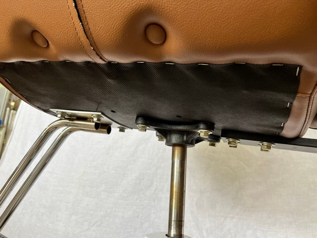 【アンティーク】美容院 理容室 スタイリングチェア 油圧式 バーバーチェア