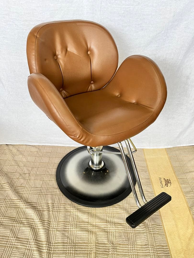 【アンティーク】美容院 理容室 スタイリングチェア 油圧式 バーバーチェア