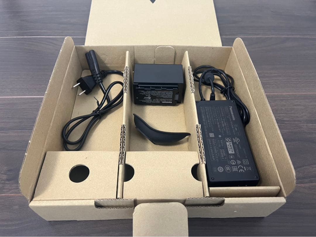 ビデオカメラ HC-X1500